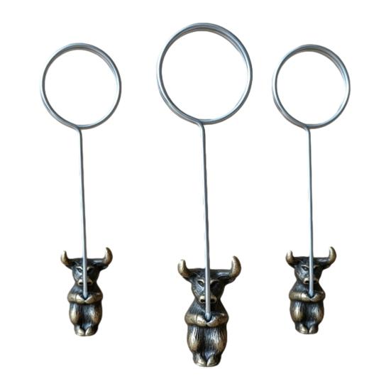 

3Pcs Note Holder Stable Anti-Corrosive Spiral Clip for Notes Photos Menus Business Cards Retro Zodiac Desktop Ornament Unique Gift for Collectors Ox