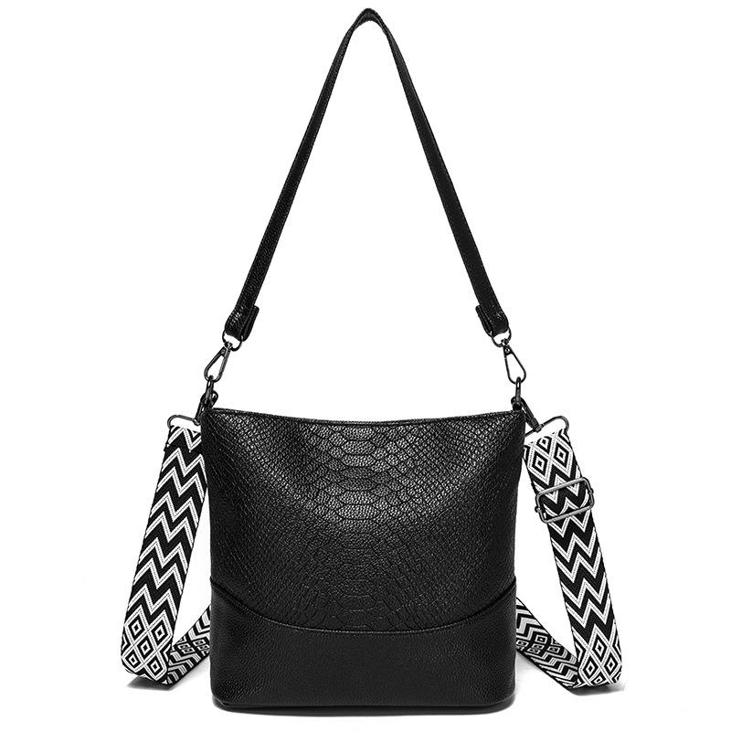 Women's bag wide shoulder strap webbing bag new crocodile pattern trendy new shoulder messenger bag women's bucket bag