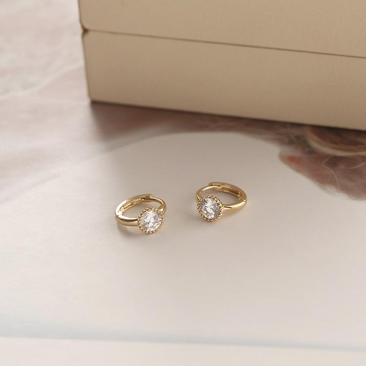 18K Gold-Plated Sterling Silver Beaded Edge Zirconia Stud Earrings for Women 18K Gold Pair
