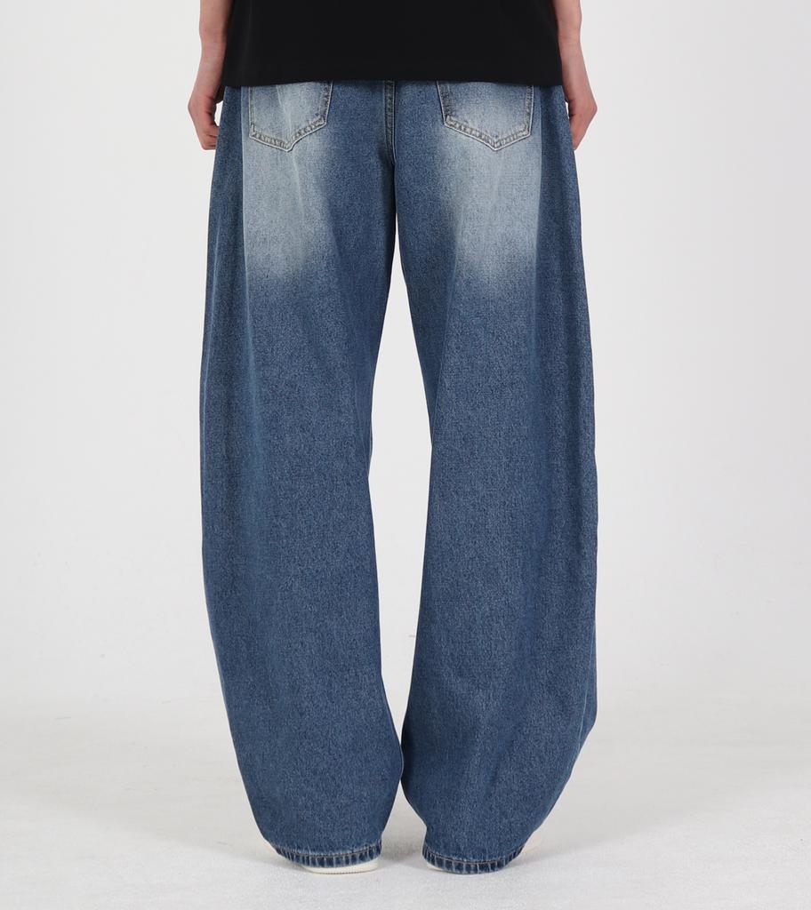 Beoteunseoul Catbrush Curved Wide Denim Pants [Medium Blue]