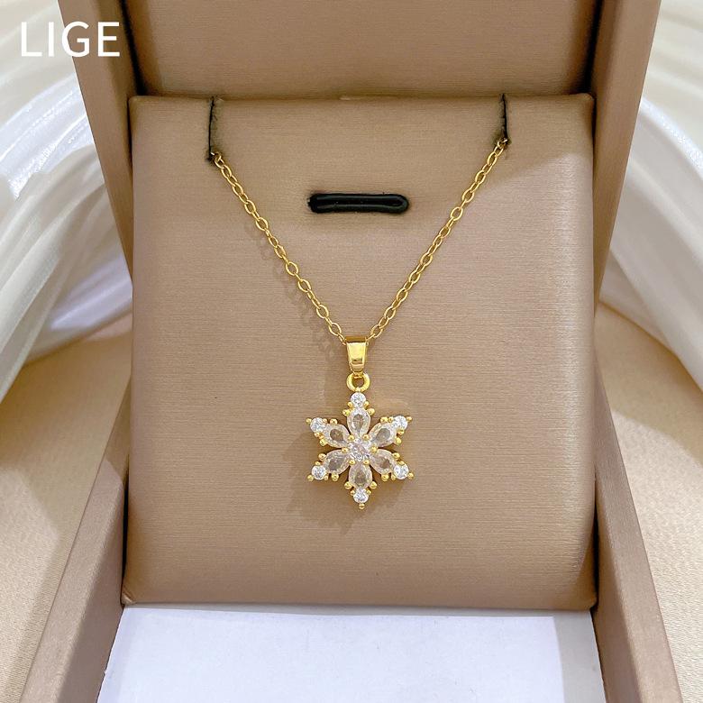 Ice Flower Snowflake Full Diamond Light Luxury Temperament Gorgeous Full Diamond Necklace Female Versatile Collarbone Chain Titanium Steel Chain