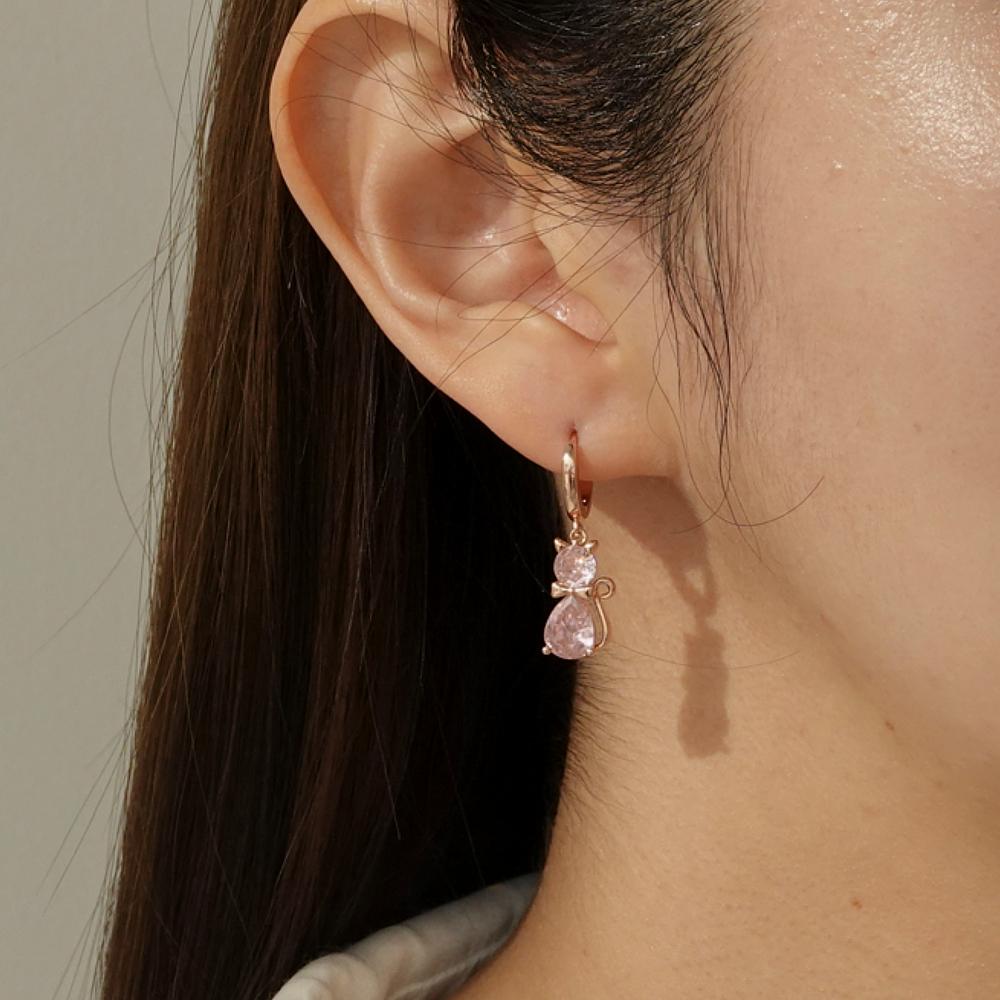 Monograph Ferris Earrings Mger0366 14K Gold Plated (Rose Gold + Pink Cubic Zirconia)