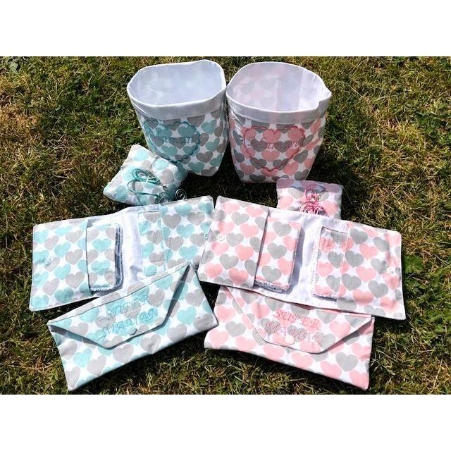 2 Coffret fête des mères - Sac lingettes, étui transport lingettes, coussin cœur fil aluminium