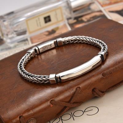 2024 Pulsera Hecha a Mano Simple de Superficie Ligera Cadena Ancho 5 mm Versátil Clásico Accesorios de Mano