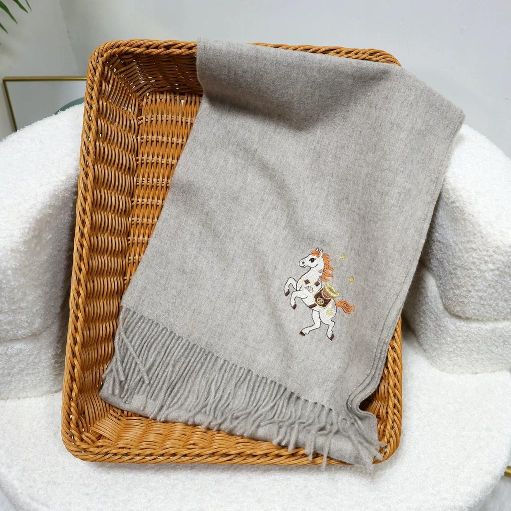 New Year's Embroidered Wool Scarf for Autumn and Winter Thickened Warm Scarf With Tassel