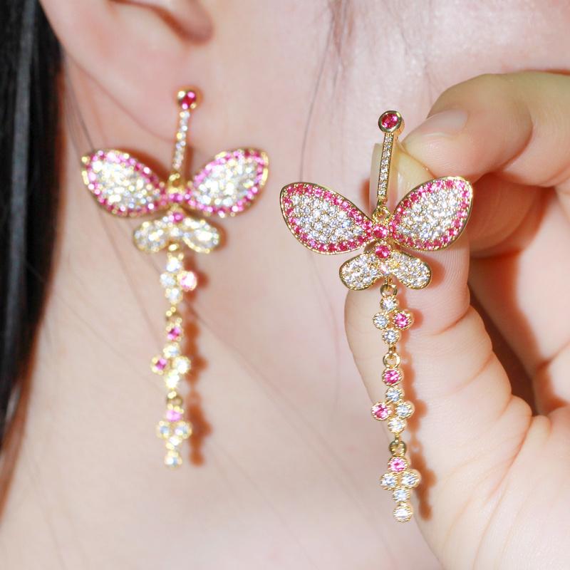 Boucles d'oreilles pendantes en forme de papillon WWJ avec zircone cubique multicolore