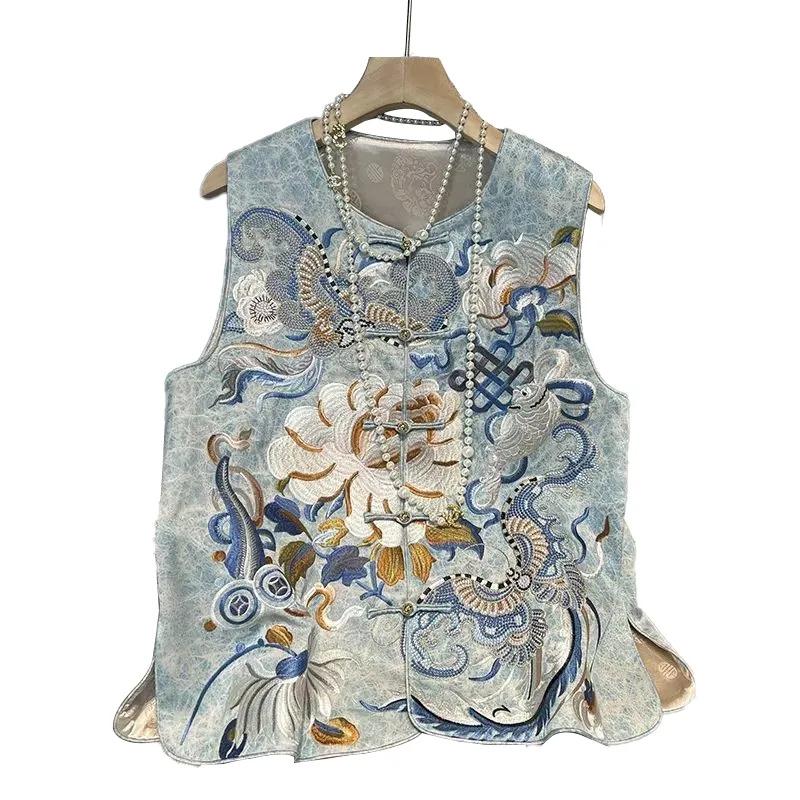 Chinese Style Double-layer Warm Vest with Round Neck Heavy-duty Embroidery Buckle and Camisole Versatile and Versatile