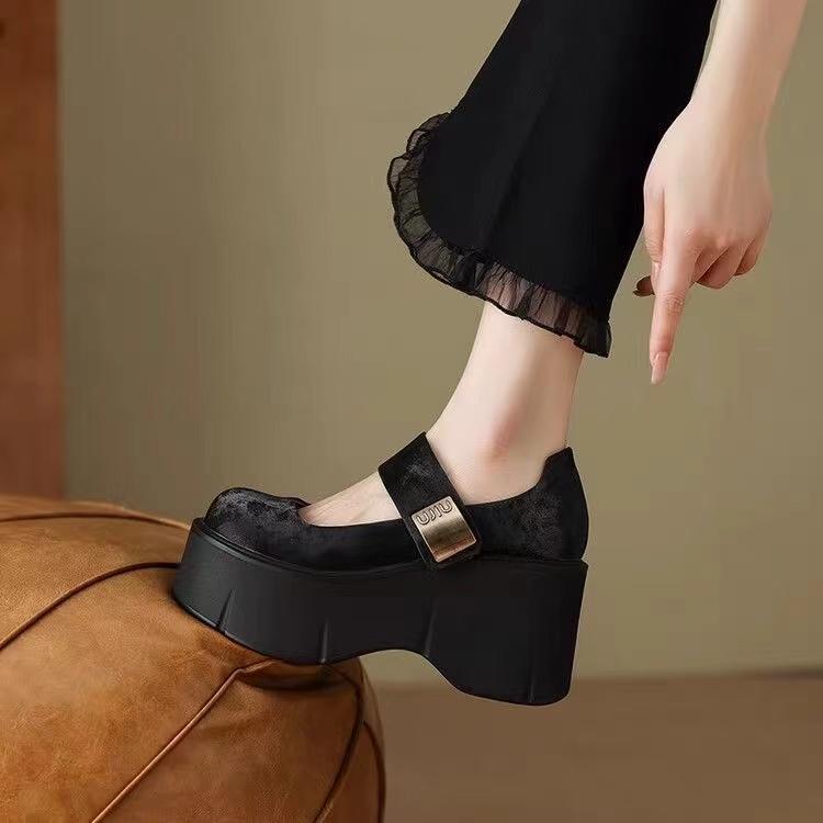 

Обувь для женщин 2024 года, горячая распродажа, женские туфли Мэри Джейн на высоком каблуке, модные туфли с неглубоким носком, новые повседневные туфли на платформе и круглой головке 39 чёрный