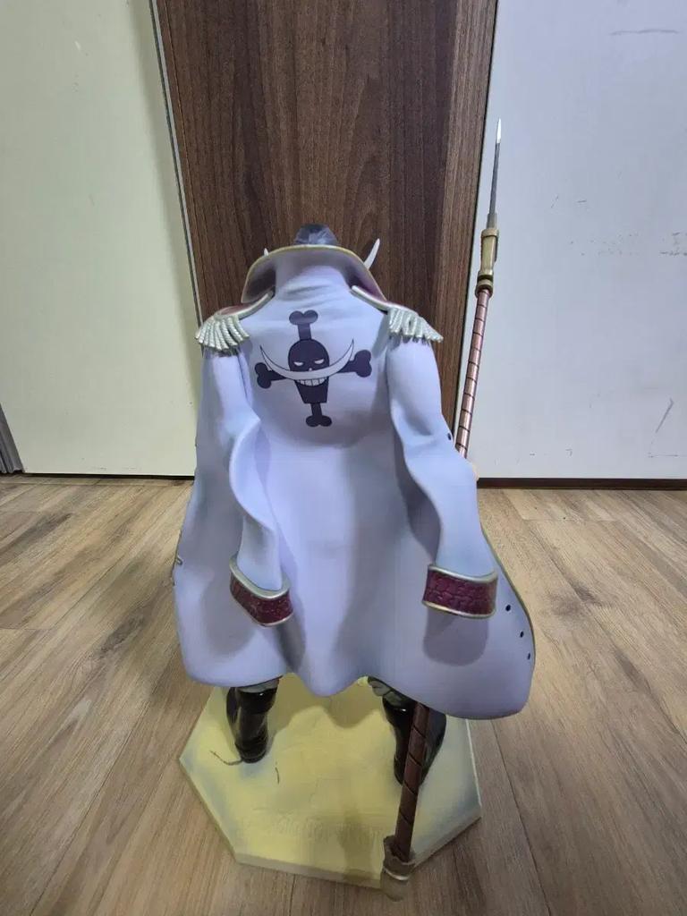 One Piece Whitebeard Figure Used