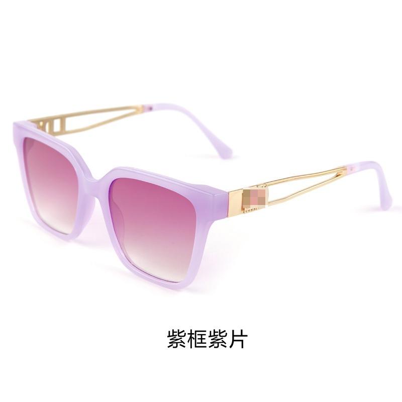 Square Frame Hollow Out Sunglasses for Men Women Brand Design Fashion Vintage Metal Golden Sun Glasses Unisex Eyewear