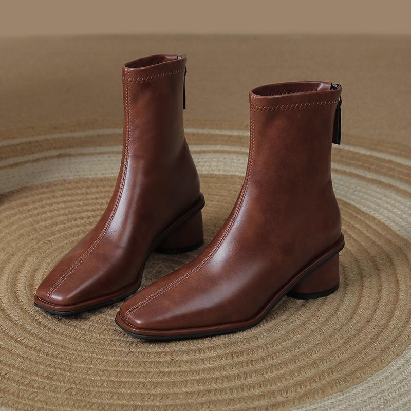 Fashion Square Head Short Boots Women's 2025 Autumn and Winter New Soft Sole Fashion Versatile Thick Heel Chelsea Thin Boots Women