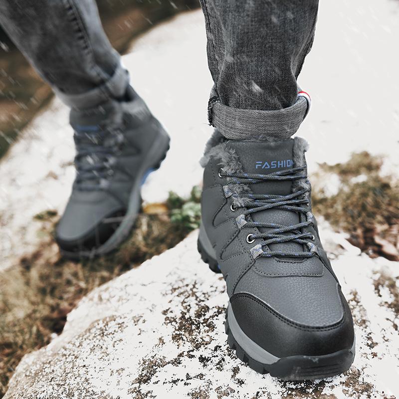 New Large Size High-top Outdoor Hiking Shoes Velvet Cotton Shoes Warm Winter Men's Boots Casual Sports Hiking Shoes