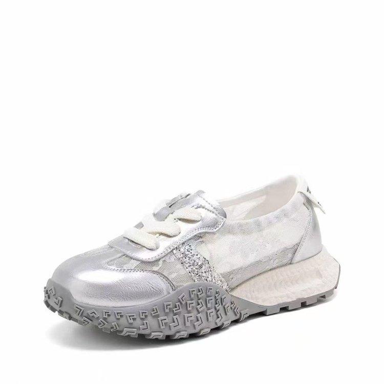 

Fashion Lace Mesh Breathable German Training Shoes Women Summer New Fashion Versatile Little White Shoes Breathable Comfortable Sneakers 35