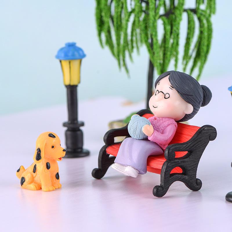 PVC Grandparent Figurines - Car Ornaments, DIY Succulent, Micro Landscape, Cake Decoration Recliners
