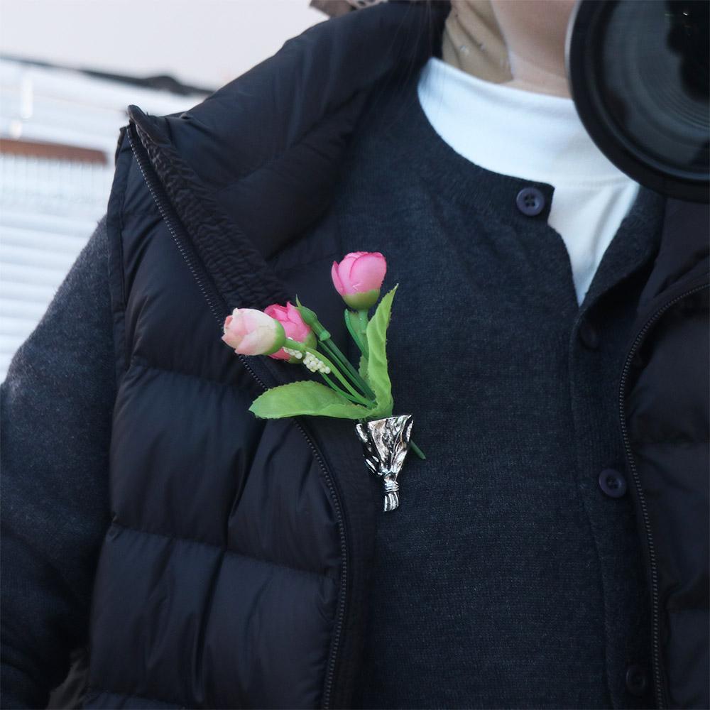 Zinc Zinc Alloy Flower Brooch Silver Metal Clothes Pin Personality Gold Brooch  Daily