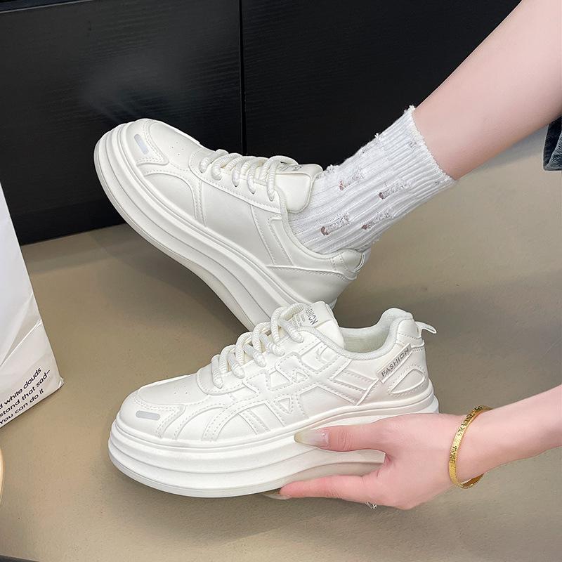 

New women s board shoes autumn platform casual board shoes student versatile casual sports shoes women s single shoes 40