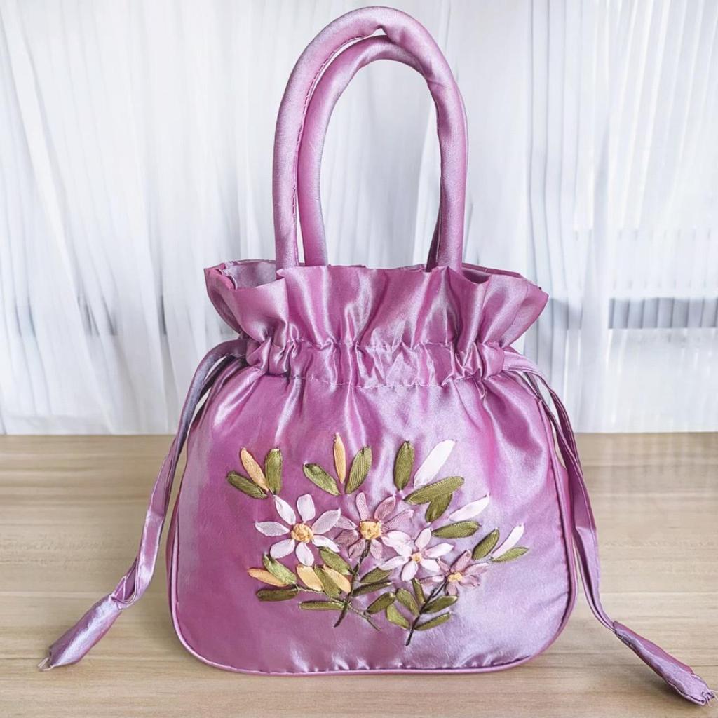 Versatile Handbag: Groceries, Phone & Coin Purse for Women