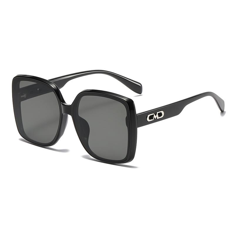 Sunglasses women's summer sun protection year new trendy UV protection sunglasses Internet celebrity street shot glasses tide