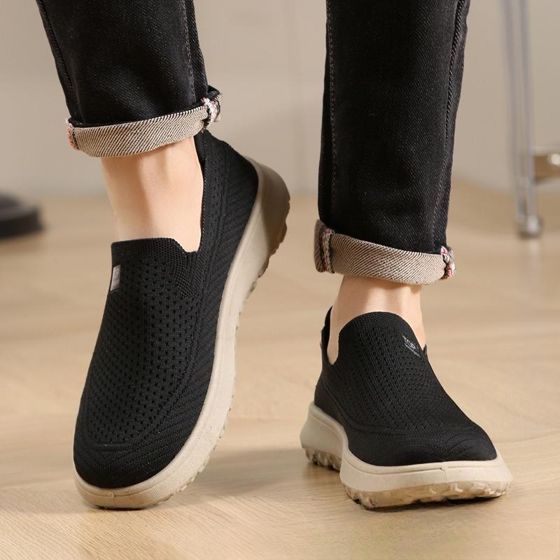 Men s Summer Breathable Mesh Slip-On Soft Bottom Anti-Slip Casual Shoe 38 чёрный