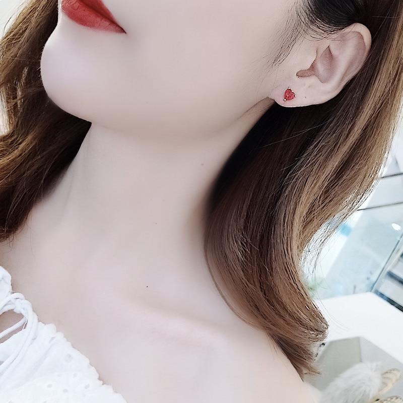 Calssic Women 925 Sterling Silver Stud Earrings For Women With Heart Shaped Ruby Gemstone Christmas Gift Wholesale