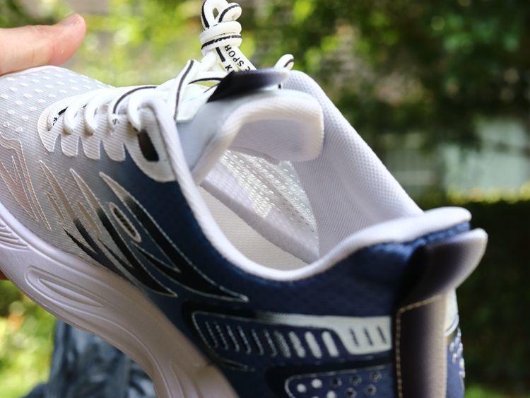 2026 Atmungsaktive Mesh-Laufschuhe für Herren - Leicht, Stoßdämpfend, für Frühling und Herbst
