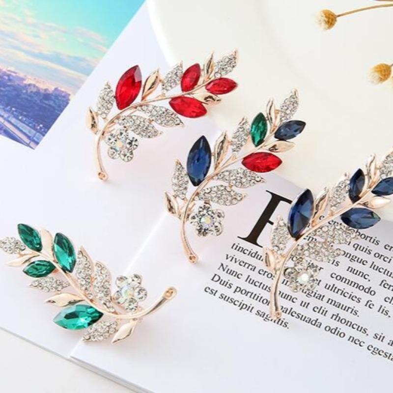 

Rhinestone Leaf Shaped Brooch Crystal Metal Lapel Pins for Women Valentine Day Gift Stylish Party Jewelry Accessories різнокольоровий