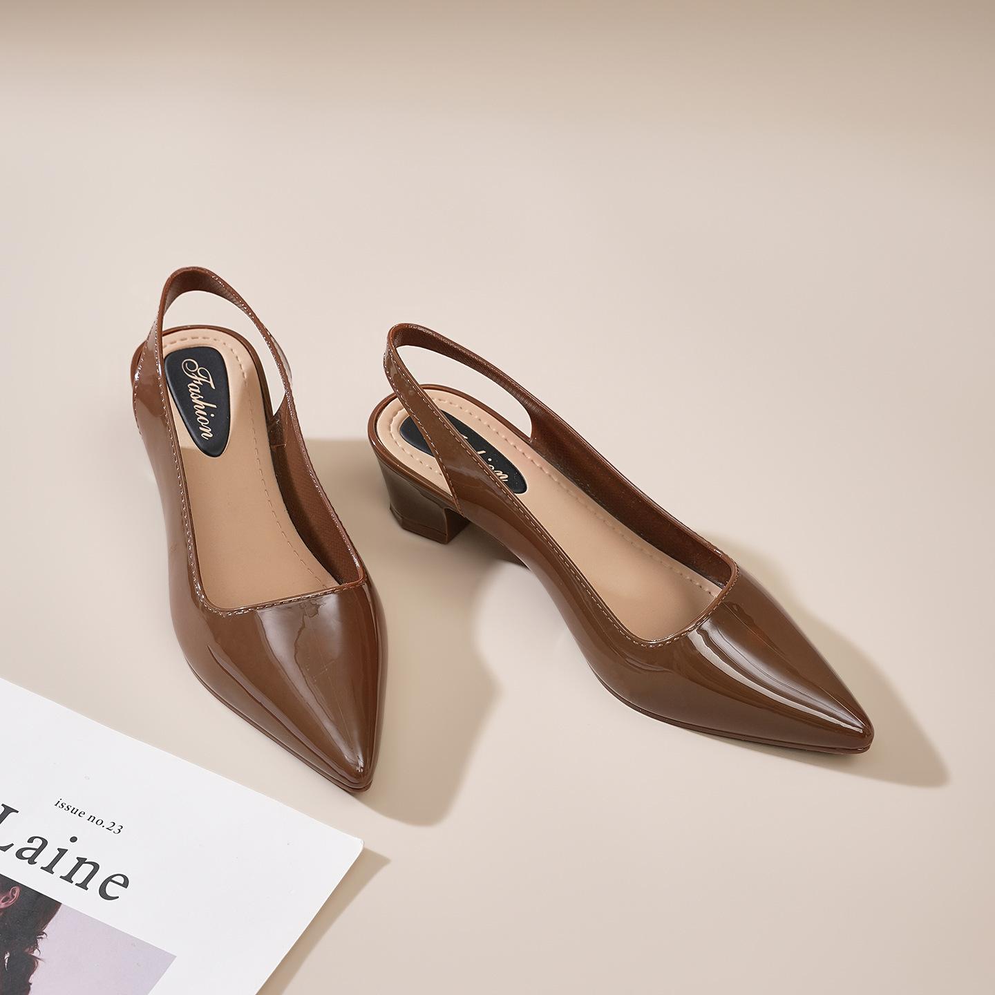

Pointed thick slope bottom bag head sandals spring and summer new niche design sense commuter flat sole shoes 40 коричневий