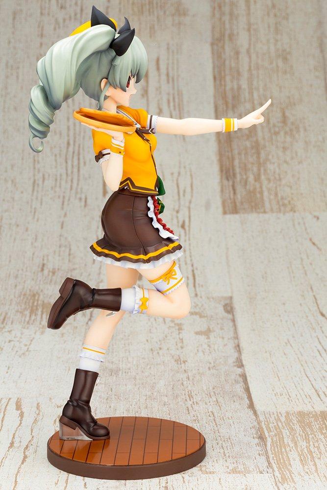 Girls Panzer Final Chapter Anchovy Uniform Scale PVC Figure & Coco's Ver. 1/7 Pre-painted