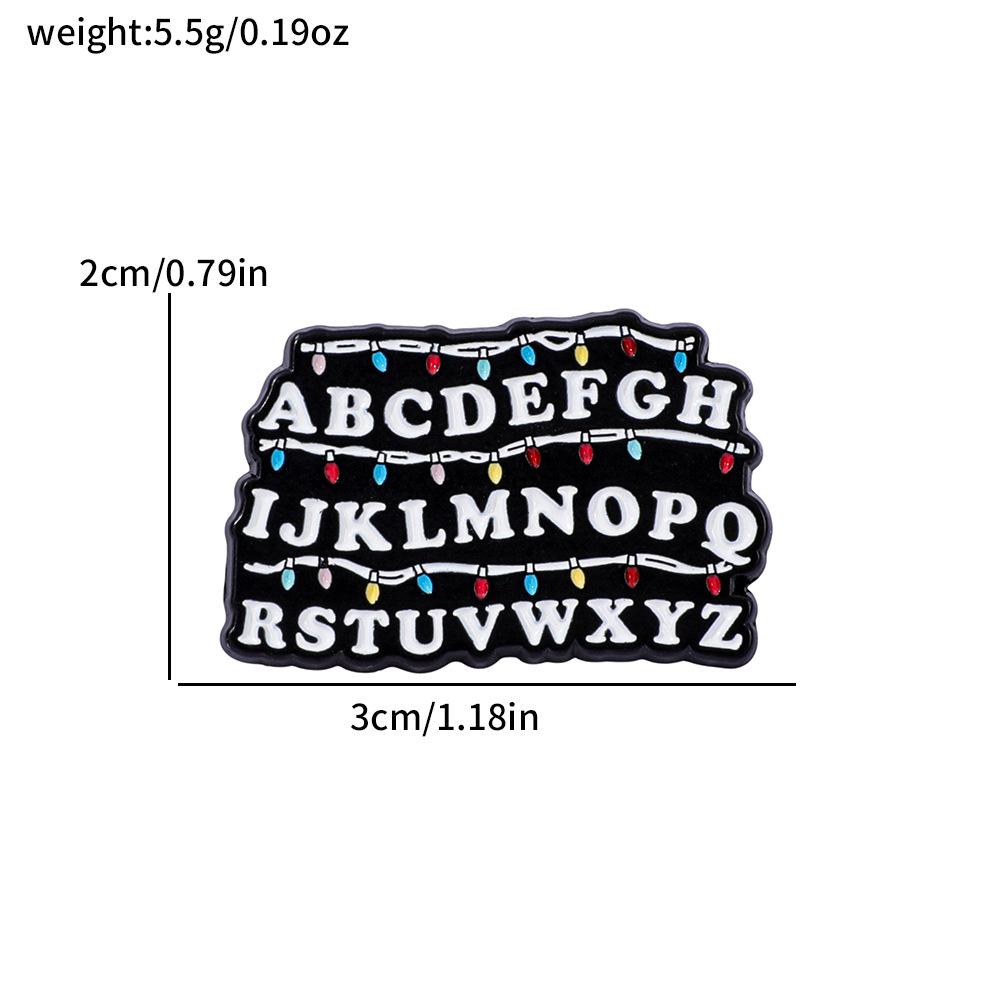 34 Odcinek Metalowa Odznaka Stranger Things Film Przygodowy Fantasy Postacie Filmowe i Telewizyjne Akcesoria Broszka ze Stopu Pin