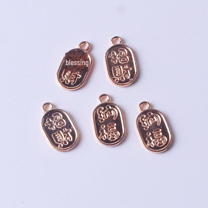 

Подвеска-браслет из гальванического сплава цвета песочного золота с оплеткой Nafu