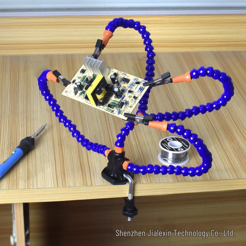 Four-Jaw Soldering Station with Flexible Arm and PCB Holder for Multifunctional Welding and Model Repair.
