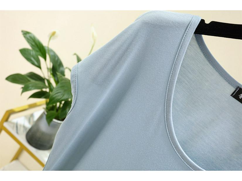 Women's Modal Sleeveless Thin Base Layer T-Shirt - Round Neck, Loose Fit, Plus Size, Solid Color, Slimming Top for Spring/Summer