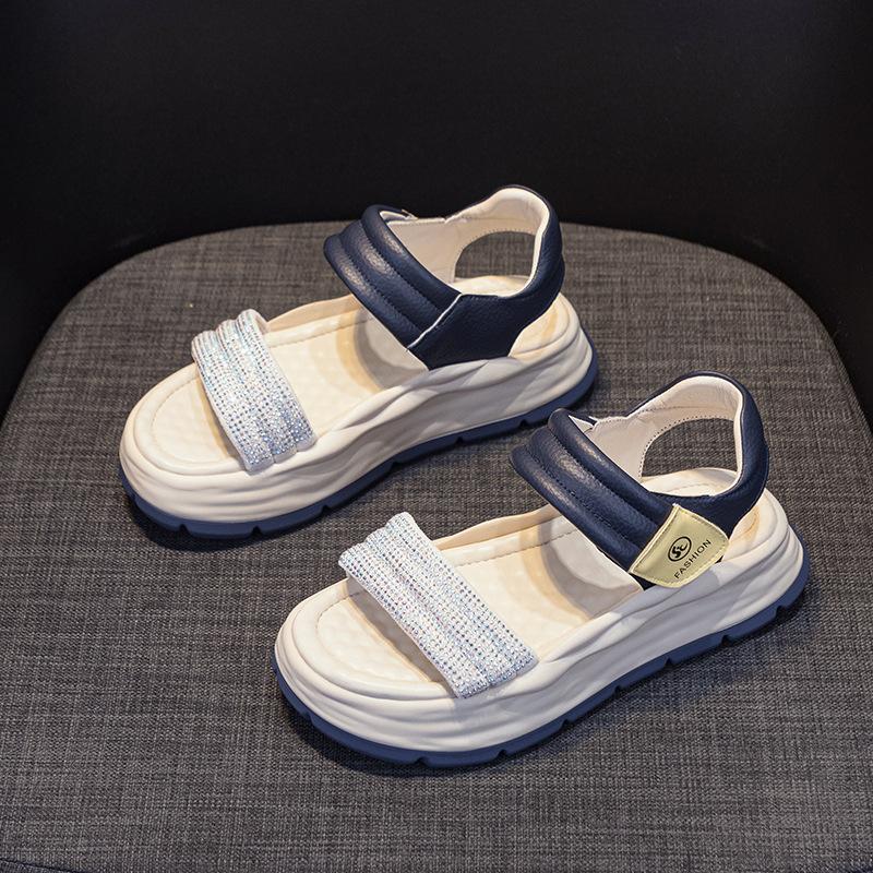 Thick sole height increase 2025 new summer sandals women's Xiaobai breathable versatile leisure sports popular beach sandals