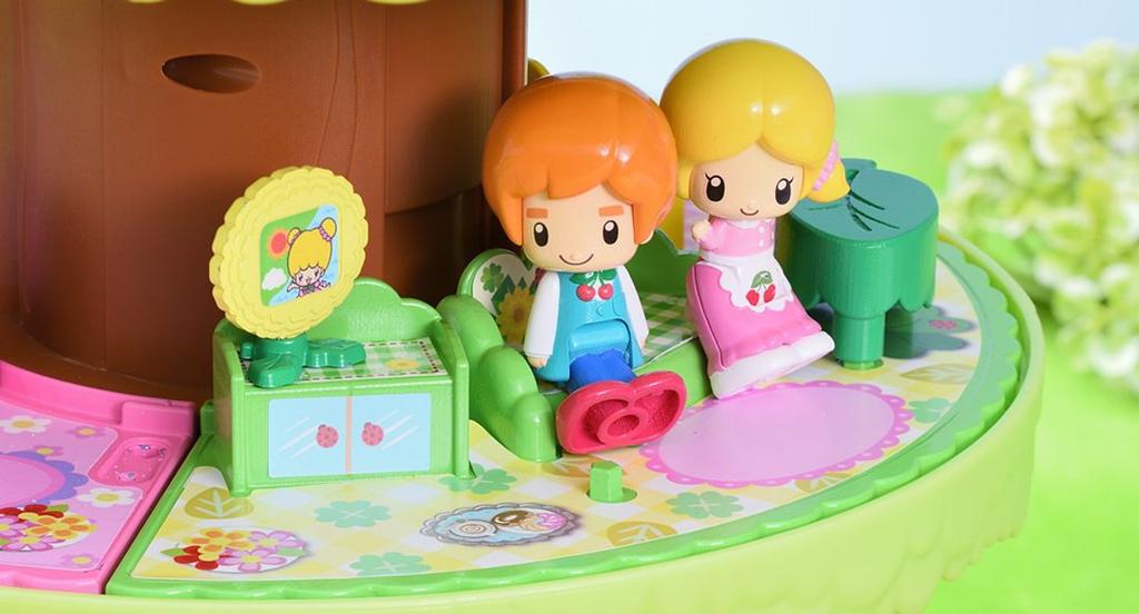 TAKARA TOMY Koeda-chan Dandelion Living Room
