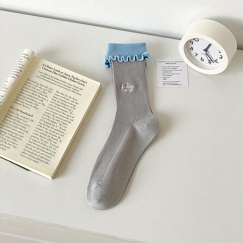 5 Pairs of Women's Spring and Summer Breathable and Versatile Black Fungus Flanged Long Tube Stack Socks