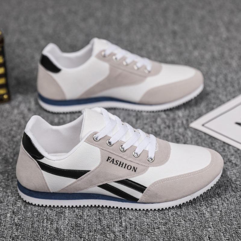 Frühlings- und Sommer-Dünne, modische, atmungsaktive Freizeitschuhe, junge und junge, weichsohlige, weichgesichtige Low-Top-Herrenschuhe