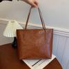 Trendy Street Style Medium Sized Pu Tote Bag Chic Shoulder Bag For Everyday Use