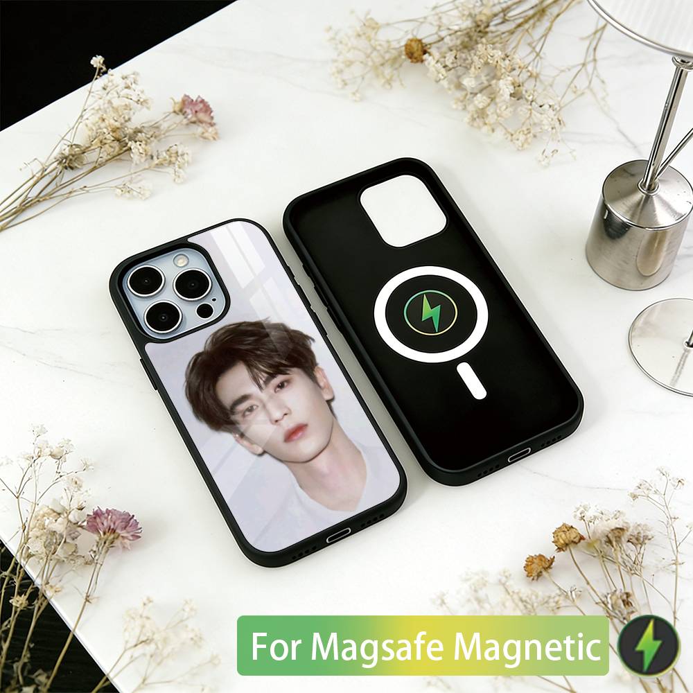 

Handsome Krien Zhang L-Linghe Phone Case For iPhone17,16,15,14,13,12,11 Plus,Pro Magnetic For Magsafe Wireless Charging iPhone15Pro