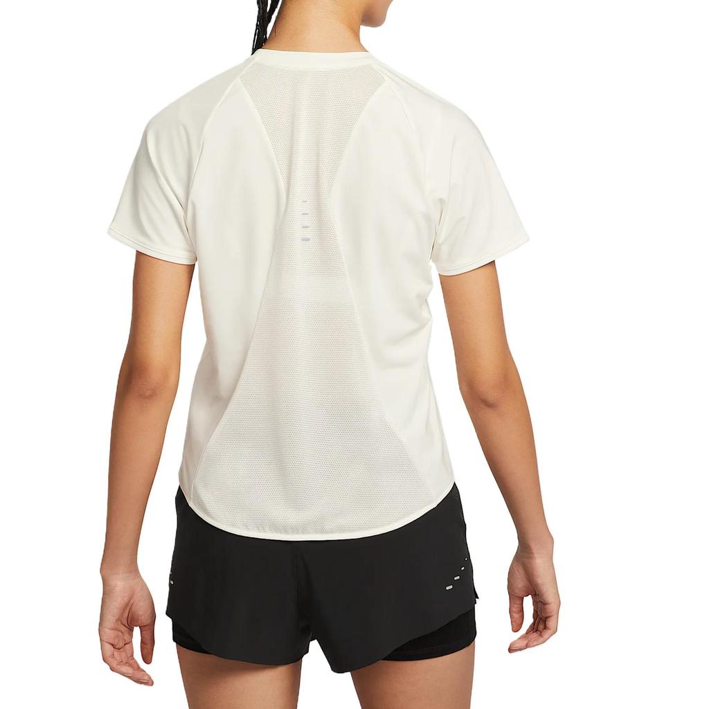 Nike Swoosh Regular T Shirt Women's Silver HM9699-133