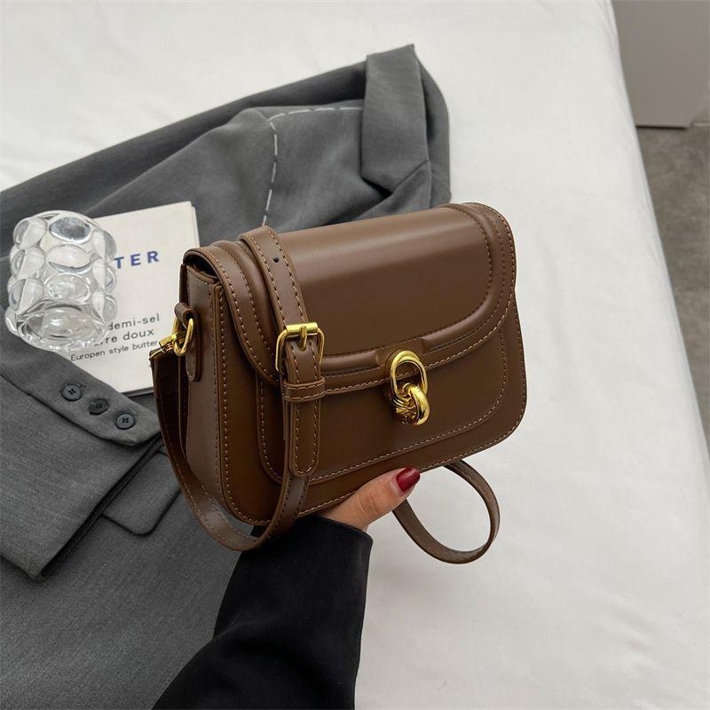 Autumn and winter niche foreign style women's bag 2025 new versatile retro small square bag high-end commuter bag women's messenger bag