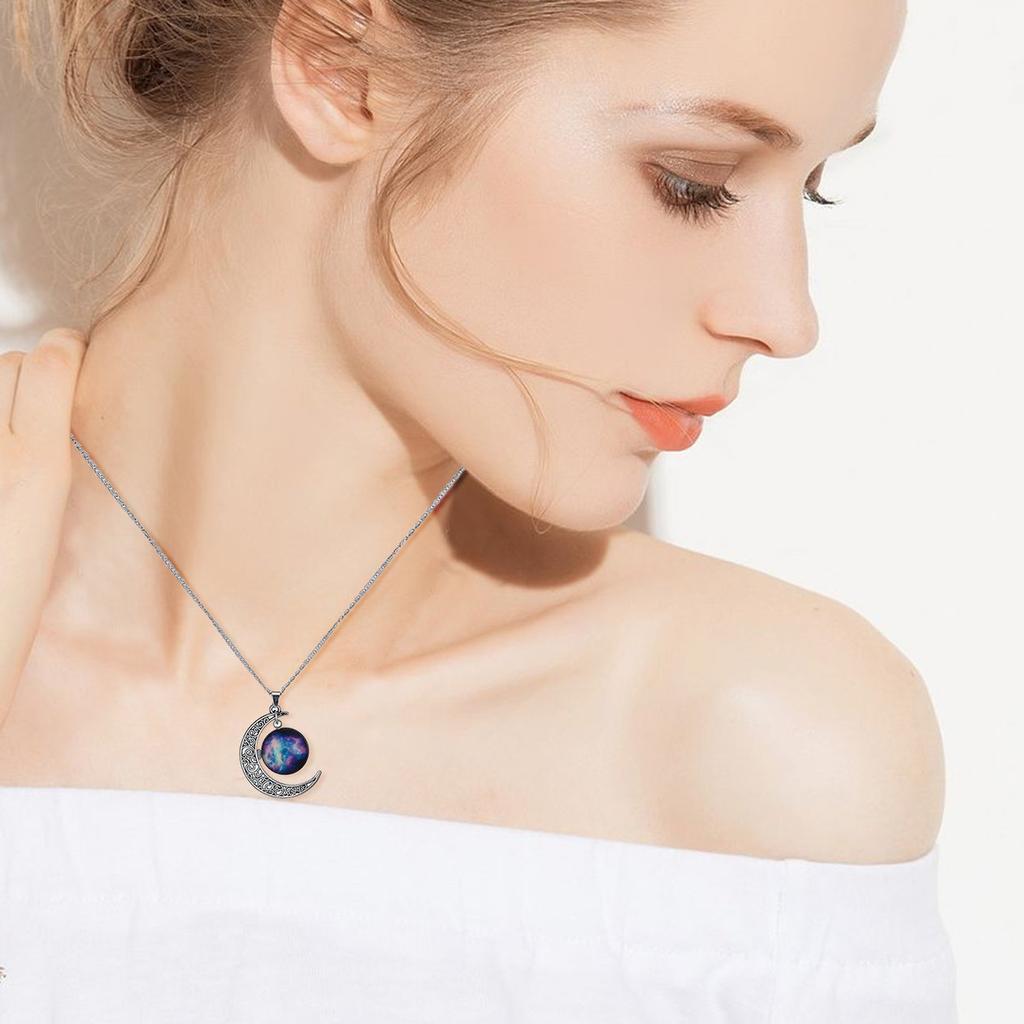 Buy HHNN Vintage Metal Moon Shape 