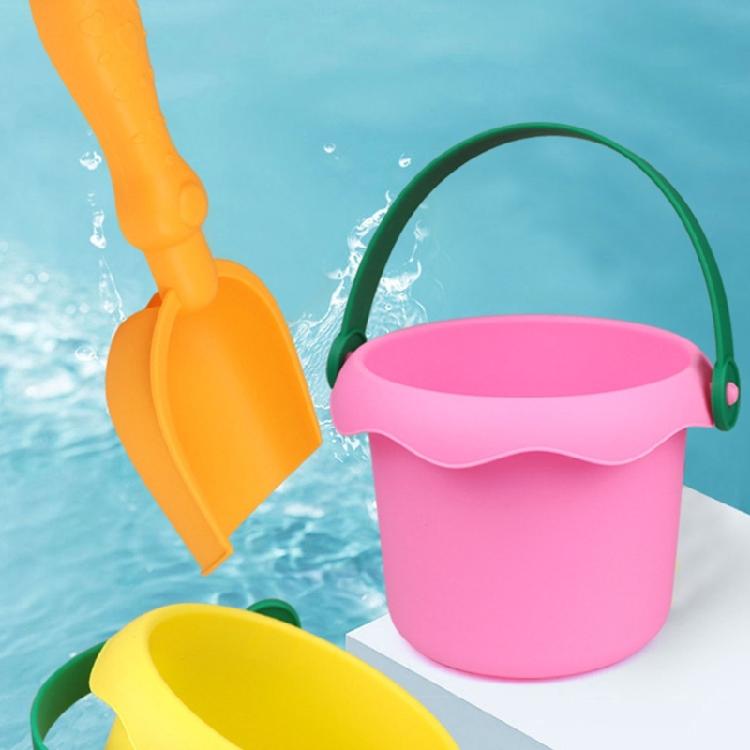 Beach Play Children's Sand and Water Play Set Encourages Creativity and Teamwork for Kids Beach Toy Collection