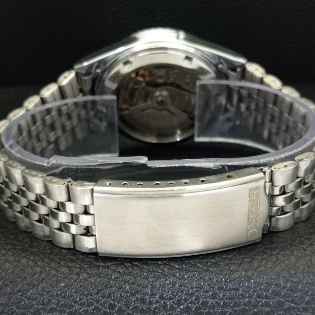 VINTAGE REFURBISHED SEIKO 5 AUTOMATIC JAPAN MENS GREEN DIAL WATCH a440365-4 Sk-a440365-1