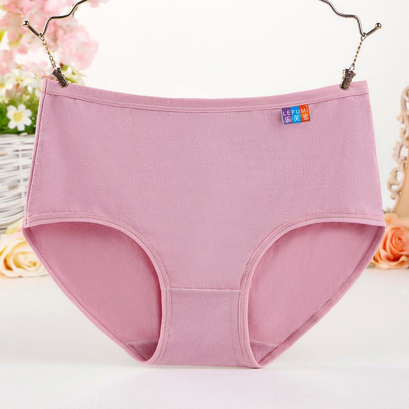 

Elegant Cotton Women s Triangle Briefs With Soft Breathable Fabric And Uplifting Design For Daily Wear Bean Paste,XXL
