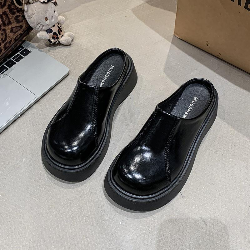 Platform loafers women's spring and autumn 2025 new fashion British college style increases height and thinness, one pedal small leather shoes