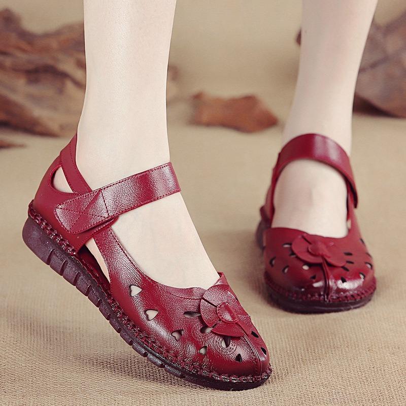 Summer new first-layer cowhide flat-soled women's shoes casual leather women's sandals comfortable and breathable hole shoes