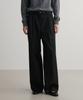 SUARE WOMEN Wool Single-Pleat Semi-Wide Slacks Black