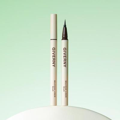 Eyeliner a Pennello a Stretta Aderenza 3 Colori