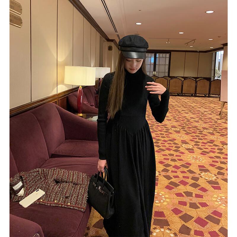 

JK&JS French Style Semi-High Neck Knit Top One Size