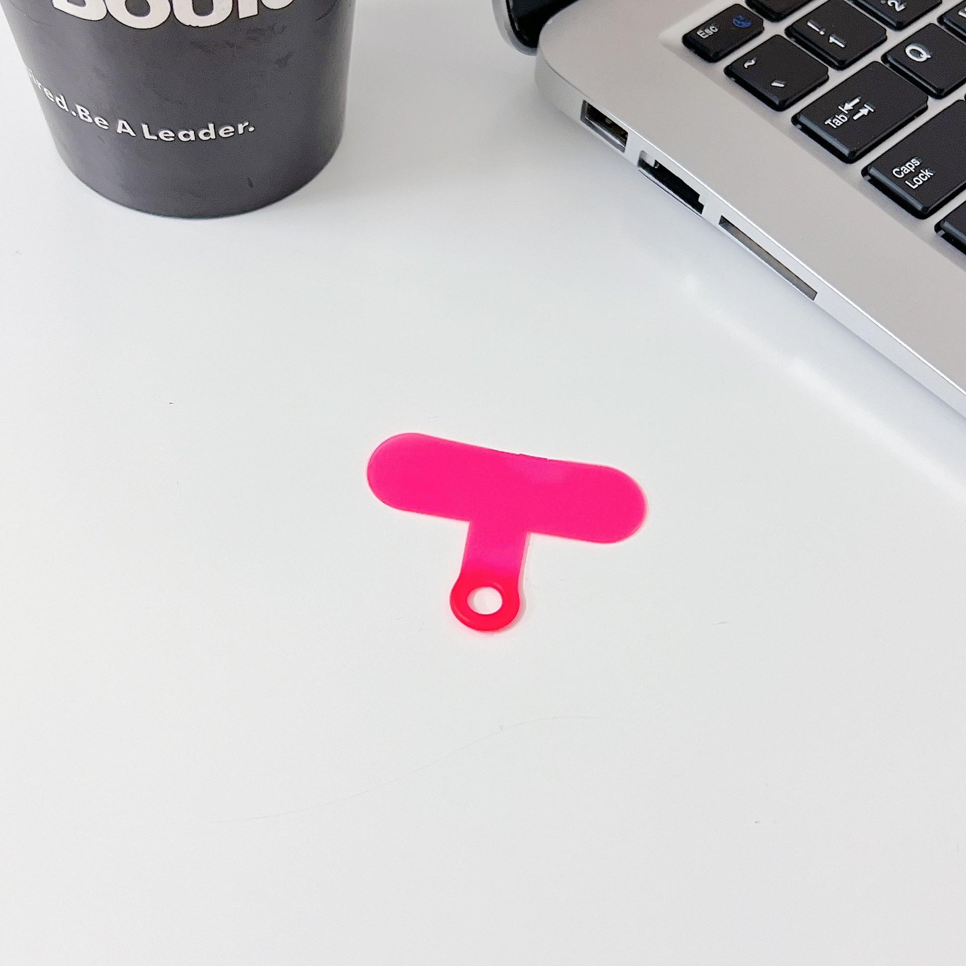 

New Anti-Lost TPU Lanyard Clip: Durable Back Sticker for Secure Phone Connection